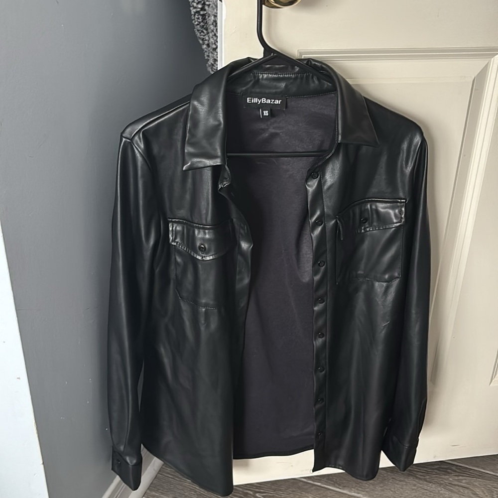 Lightweight Eilly Bazar Faux Leather Shacket (Shirt Jacket) | Women’s XS